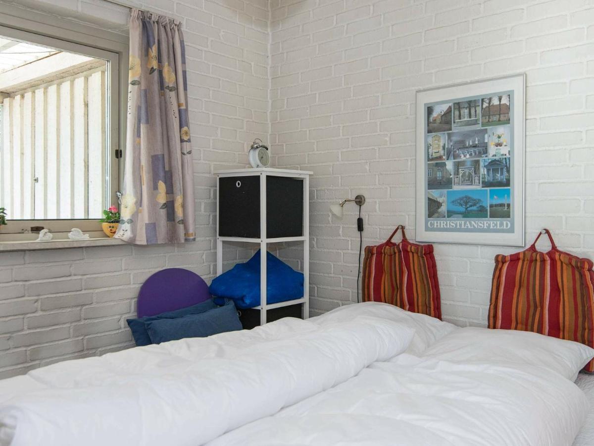 One-Bedroom Holiday Home In Grasten Rønsheved Dış mekan fotoğraf